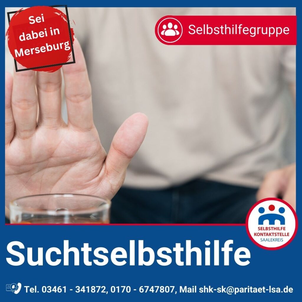 Ein Mann lehnt mit einer aufgestellten Hand das alkoholische Getränk vor ihm ab. 